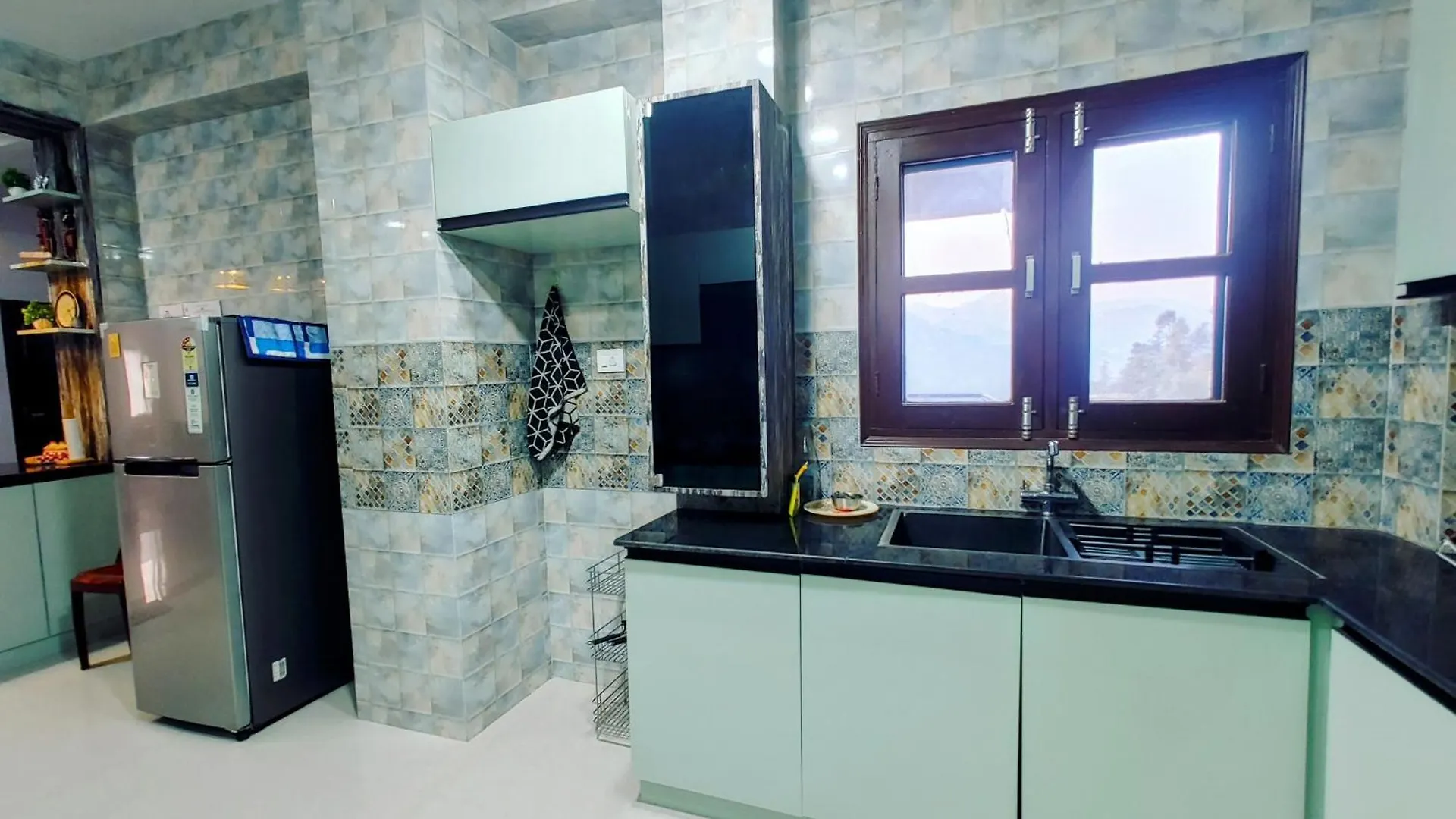 Whispering Meadows Apartment Shimla 0*,